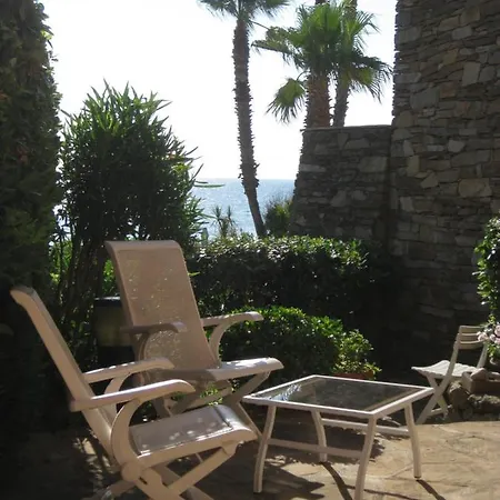 Villa Bonne Terrasse Maison Pieds Dans L'eau *